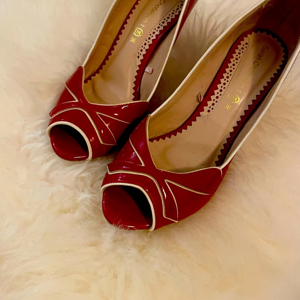 Peep toes - used twice - too smal for me
